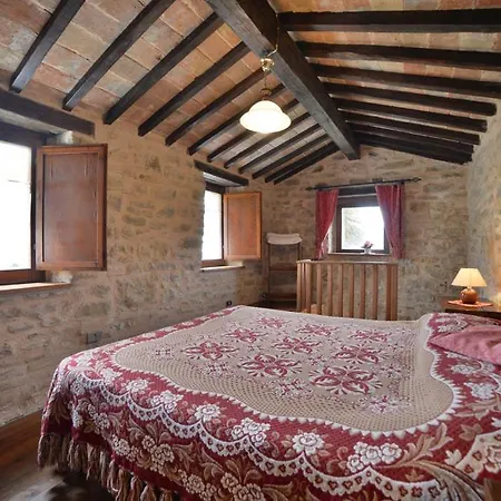 Casa di campagna Serre Di Parrano