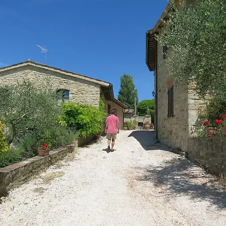 Serre Di Parrano Kır Evi
