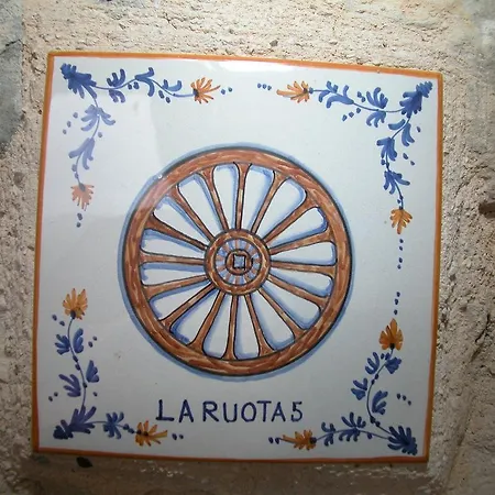 Serre Di Parrano * Nocera Umbra