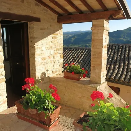 Serre Di Parrano * Nocera Umbra